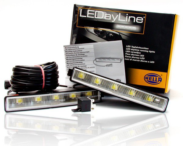 Светодиодные фары дневного света, дневные ходовые огни Hella DayLight Line 2PT 010 043-801 (комплект)